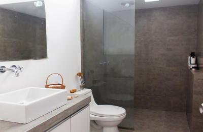 VENTA DE LINDA CASA DE 2 PISOS EN PIMENTEL